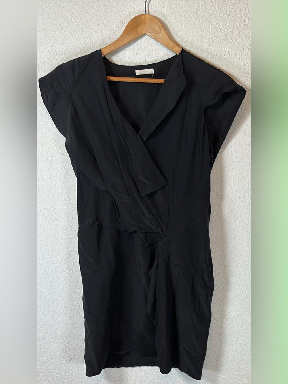 Chloe Black V-Neck Draped Sleeveless Dress